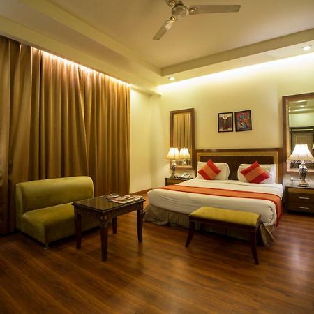 Hotel Picasso Paschim Vihar Delhi - Couple Friendly Local Ids Accepted Eksteriør billede