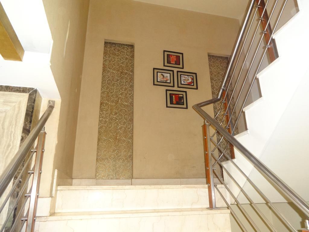 Hotel Picasso Paschim Vihar Delhi - Couple Friendly Local Ids Accepted Eksteriør billede