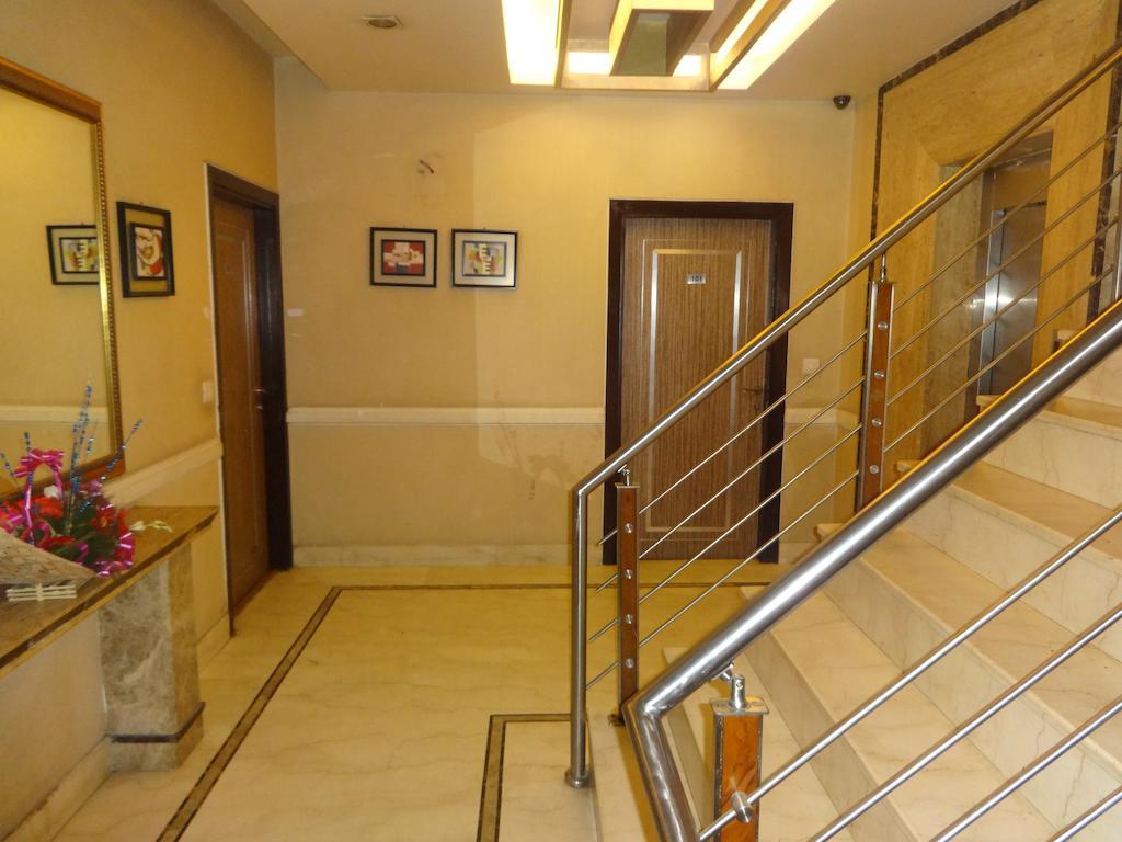 Hotel Picasso Paschim Vihar Delhi - Couple Friendly Local Ids Accepted Eksteriør billede