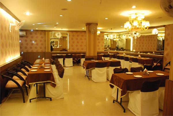 Hotel Picasso Paschim Vihar Delhi - Couple Friendly Local Ids Accepted Eksteriør billede