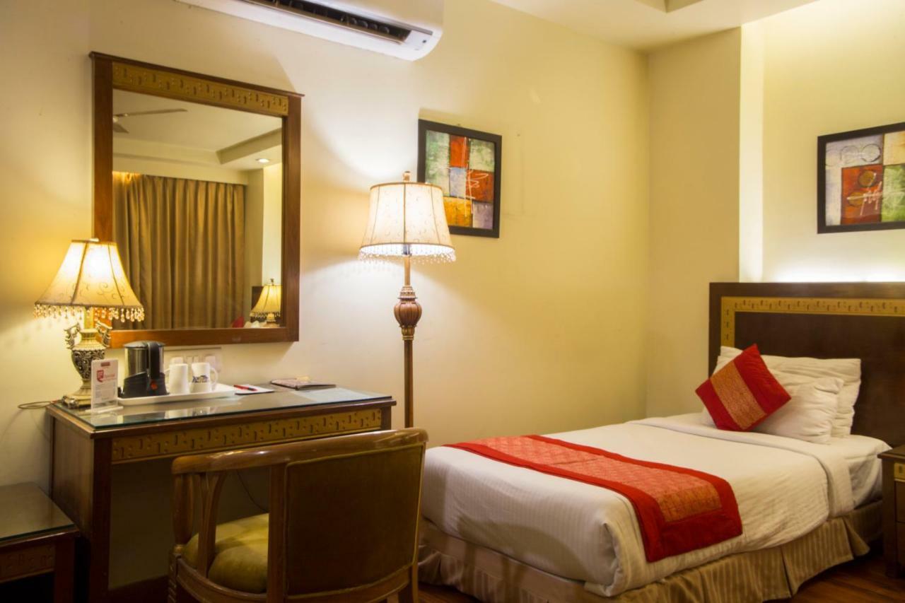 Hotel Picasso Paschim Vihar Delhi - Couple Friendly Local Ids Accepted Eksteriør billede