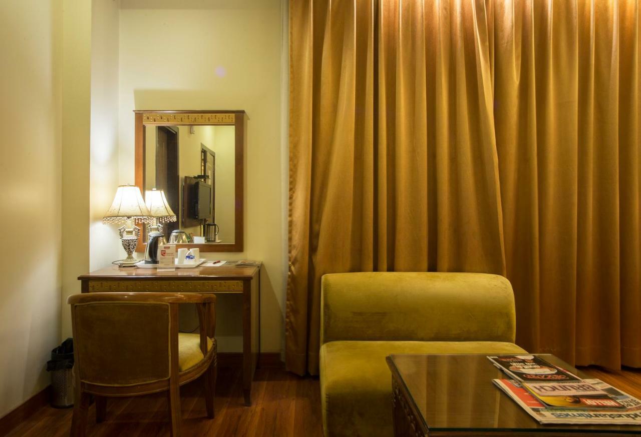 Hotel Picasso Paschim Vihar Delhi - Couple Friendly Local Ids Accepted Eksteriør billede